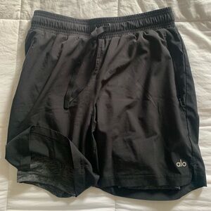 Alo shorts - S